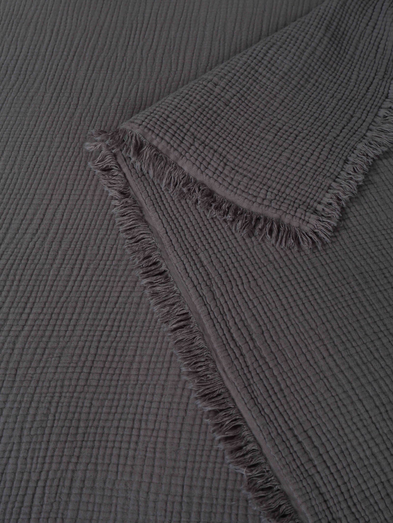Stonewash Muslin (графит) комплект с покрывалом