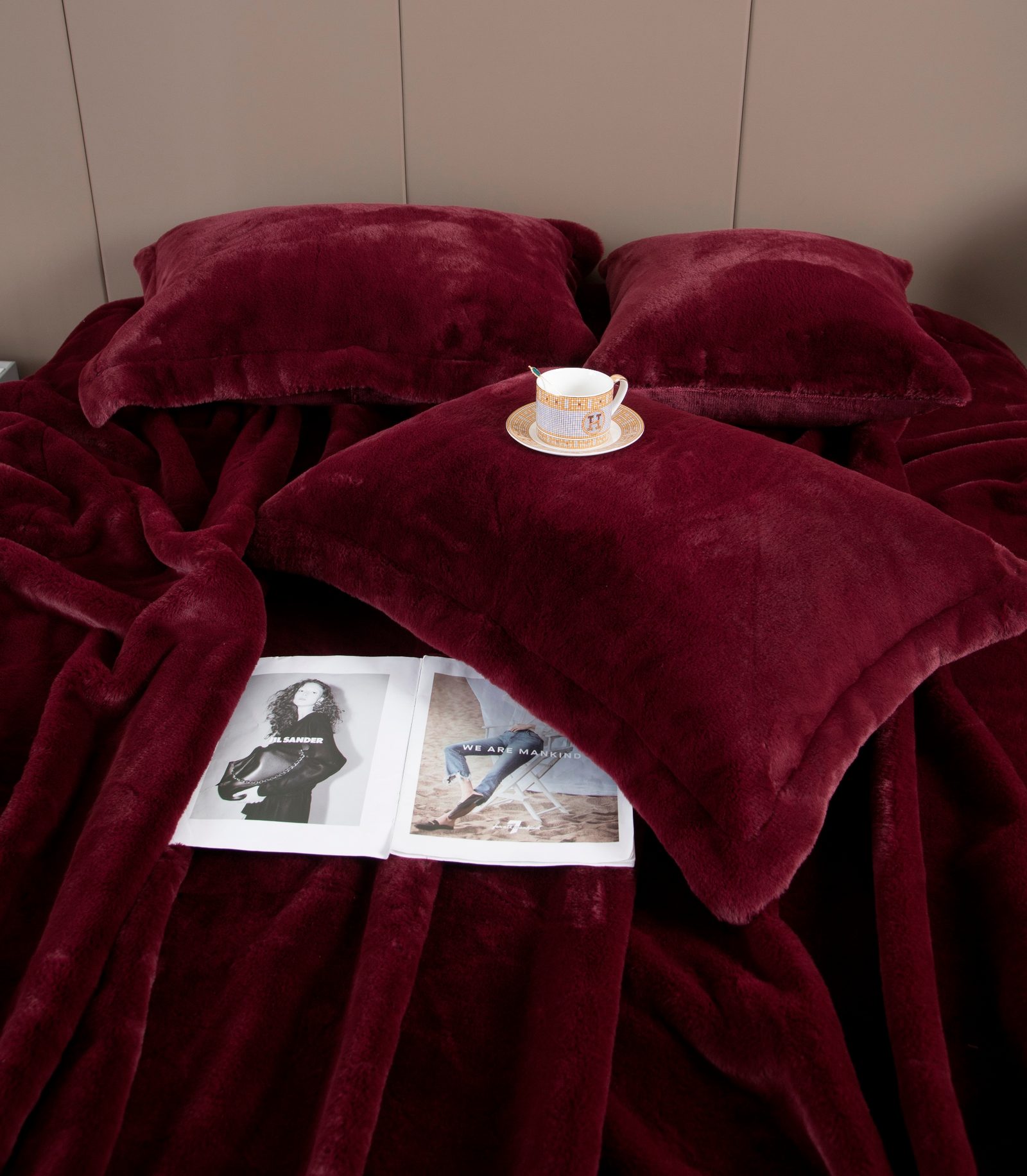 «Rabbit Fur Collection» Сангрия